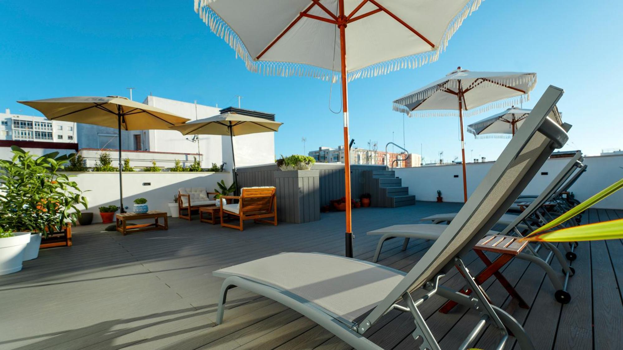 Aparthotel Luz De Gades - Suites Spa Gym - Adults Only Cadiz Bagian luar foto
