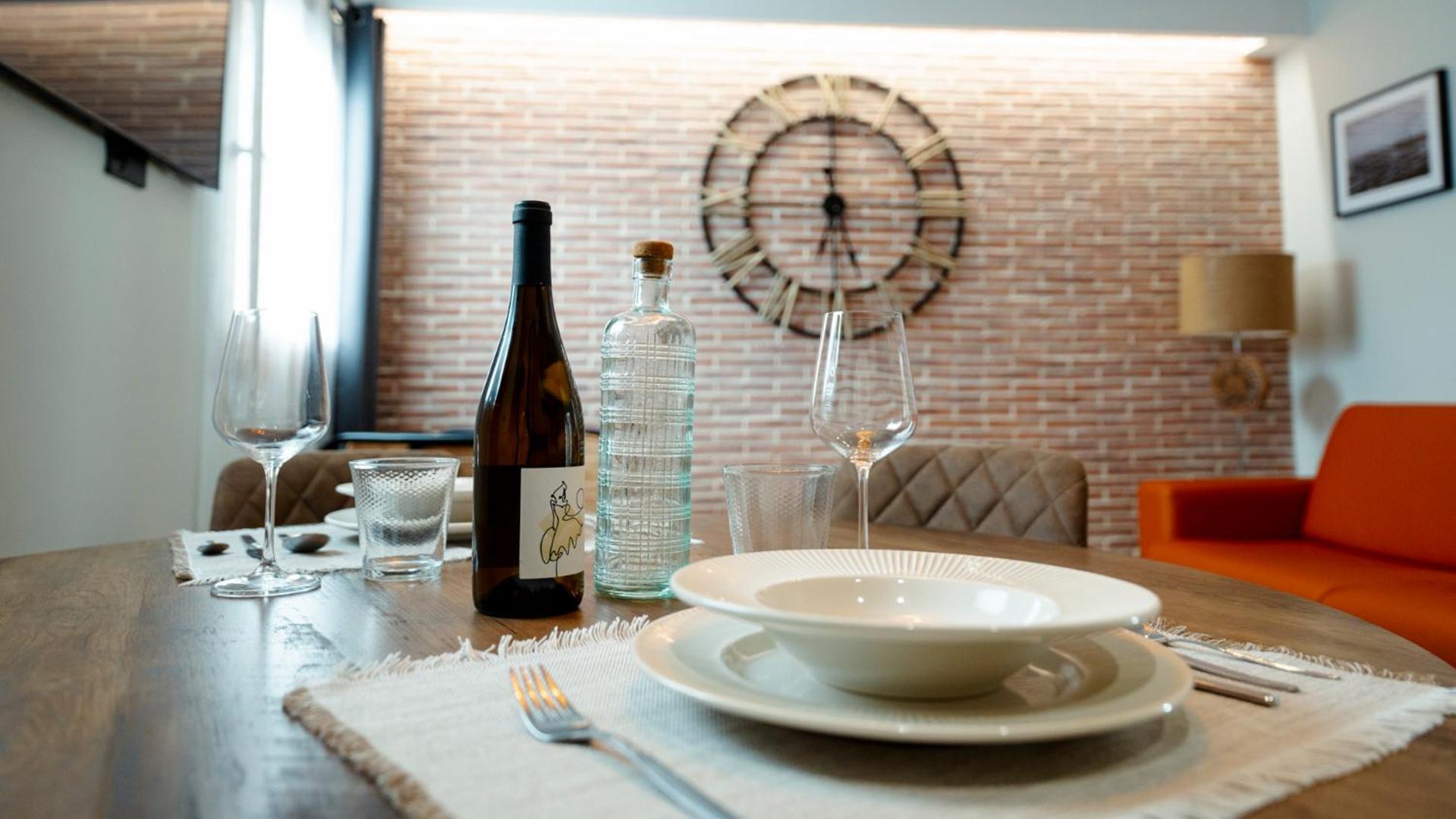 Aparthotel Luz De Gades - Suites Spa Gym - Adults Only Cadiz Bagian luar foto